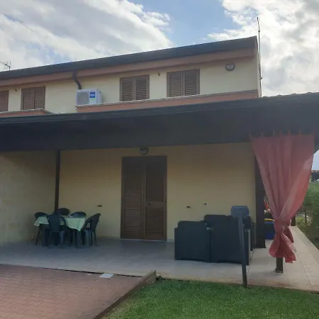 Holiday home Villetta Lido